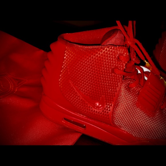 Air Yeezy 2 SP 'Red October’ - Picture 3 of 7